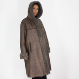 Exclusive Wieckie lamb coat with hood