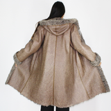 Exclusive Wieckie lamb coat with hood