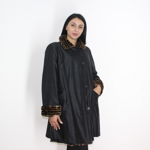 Black wild silk and Ocelot Double-face coat